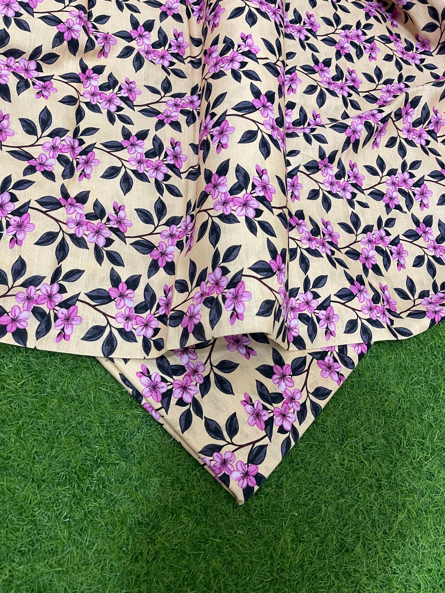 KHADDAR By LIBAS-E-REET(K-0043D)