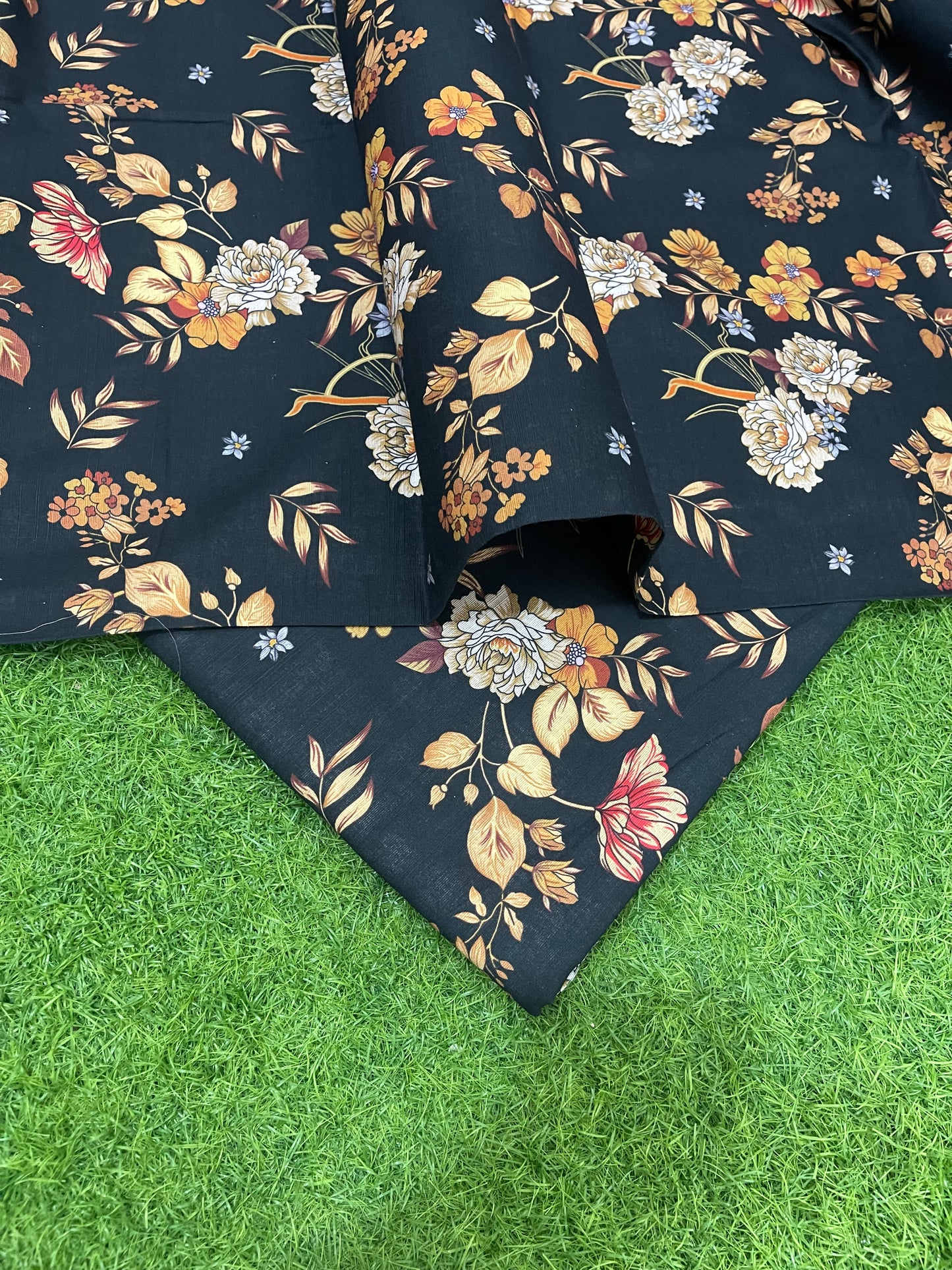 KHADDAR By LIBAS-E-REET(K-0052D)