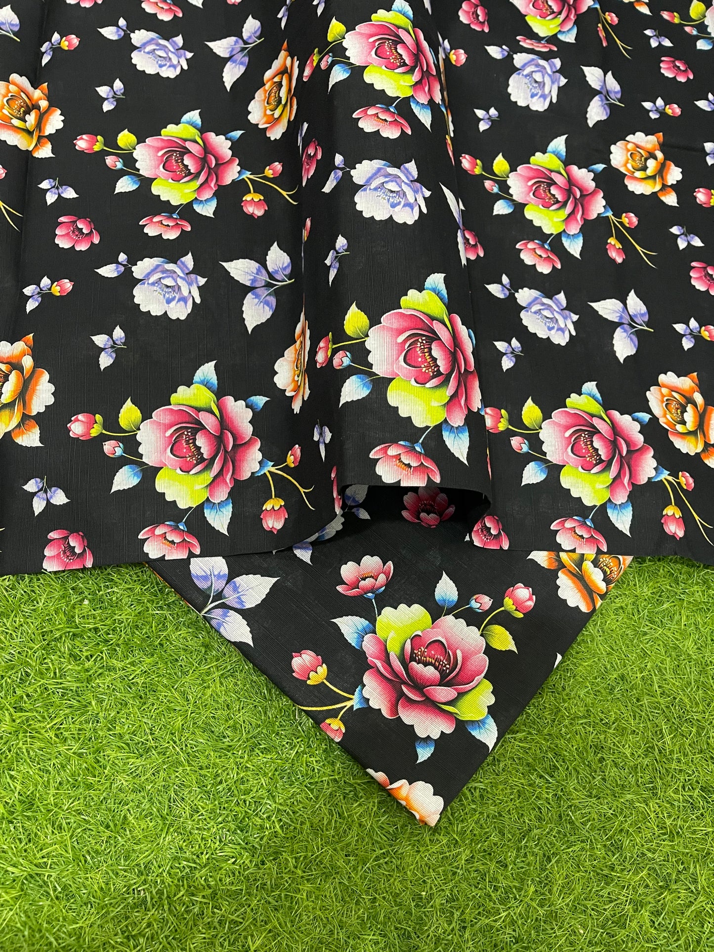 KHADDAR By LIBAS-E-REET(K-0039D)