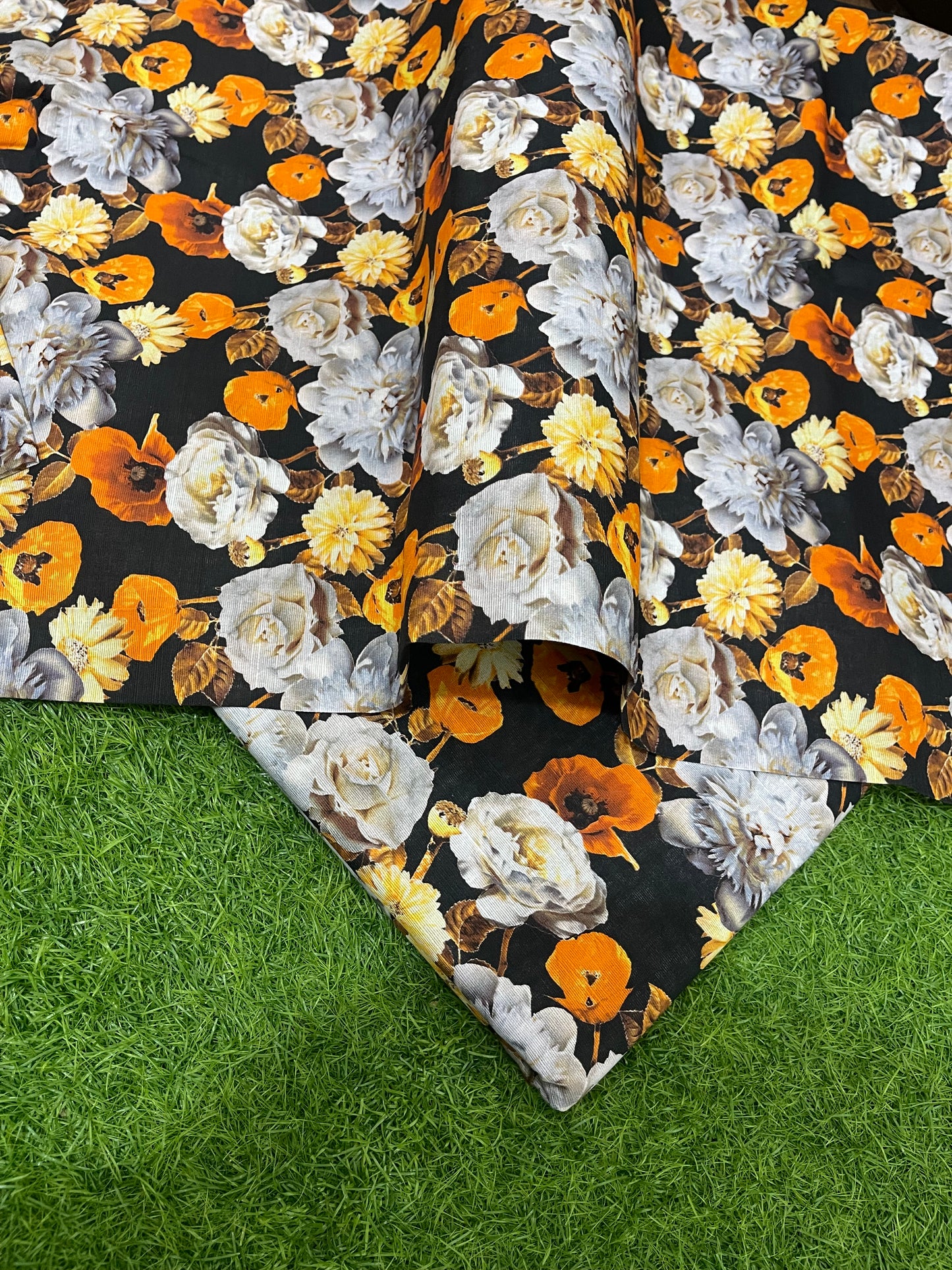 KHADDAR By LIBAS-E-REET(K-0041D)