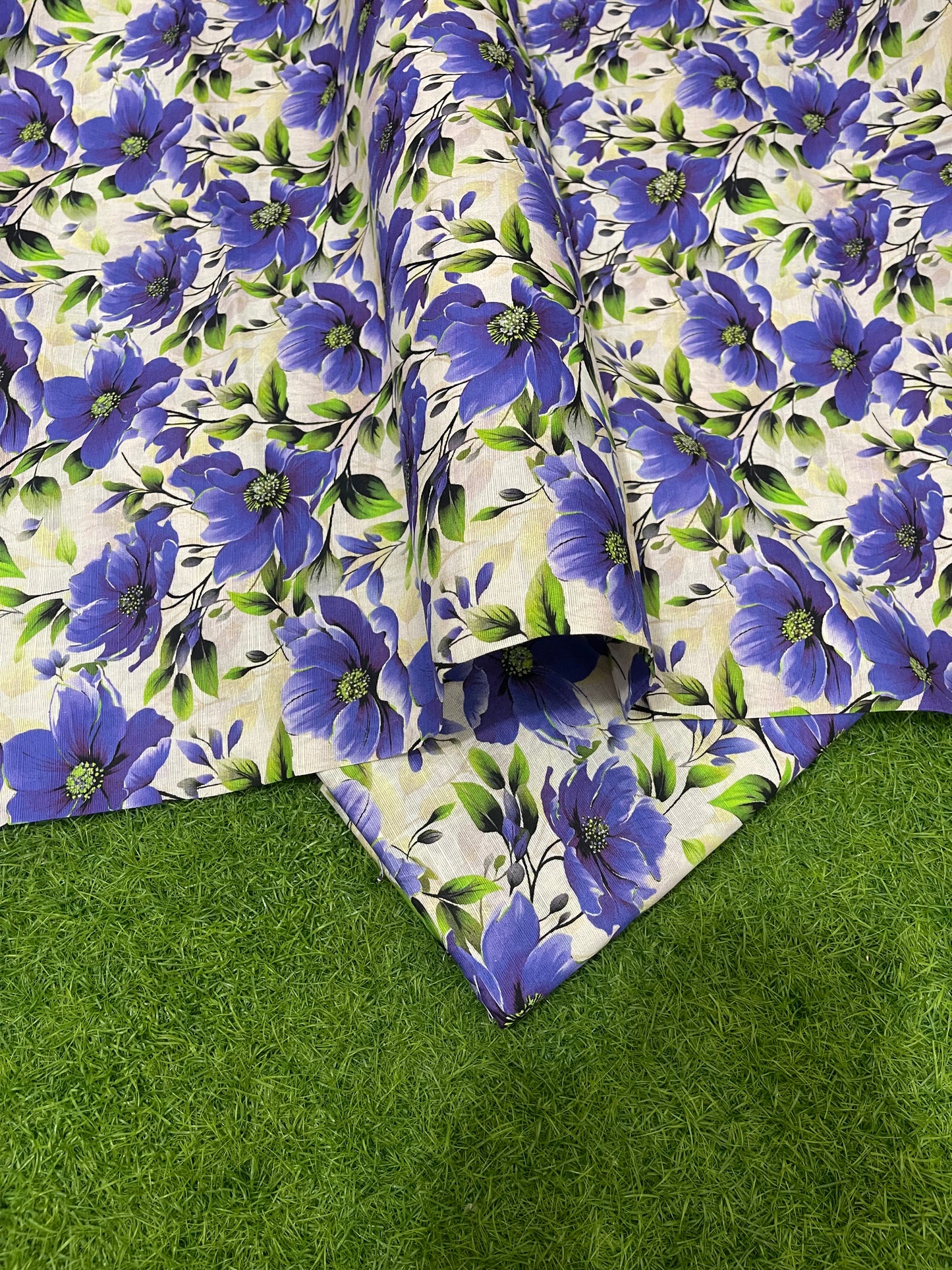 KHADDAR By LIBAS-E-REET(K-0049D)